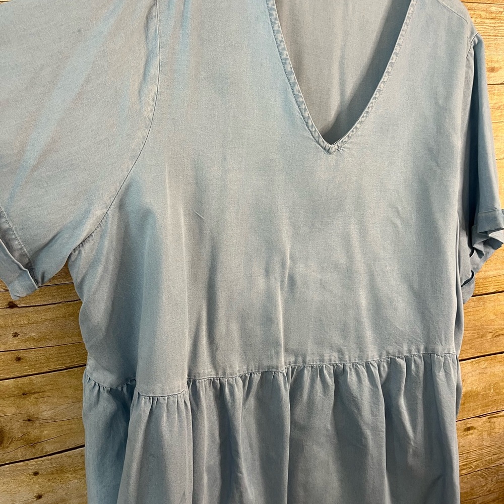 Terra & Sky Light Blue Chambray Babydoll Drop Waist V-Neck Peplum Top EUC 2X - Picture 4 of 6